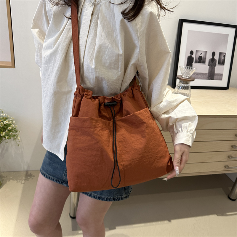 Obral - Tas Tote Nylon Kasual  - Women Bags Clearance ulasan dan harga